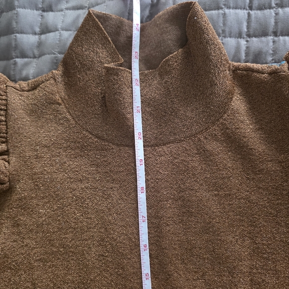 Alice + Olivia Gold Puff Sleeve Sweater - Picture 3 of 5